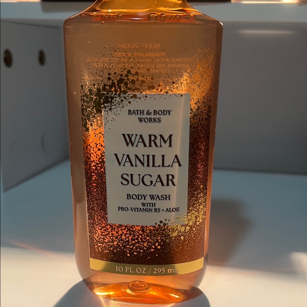 Bath & Body Works Warm Vanilla Sugar Body Wash - Amber Glow